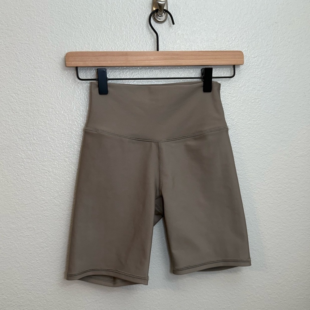 Abercrombie YPB 7” Biker Shorts XS